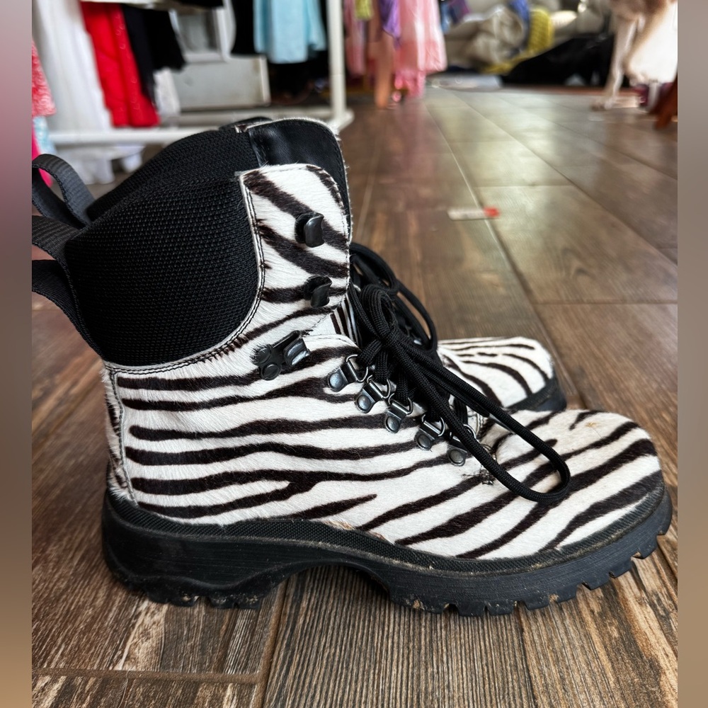 PRADA Tall Zebra Fur Riding Boots 37.5 - Picture 5 of 7